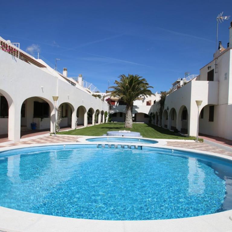 Casas Blancas 27 - Casa - 1