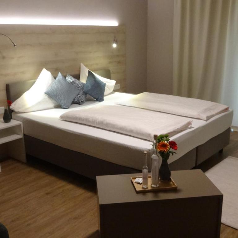 Seegasthof Breineder - Familien & Seminarhotel - Einzelzimmer mit Balkon - 3