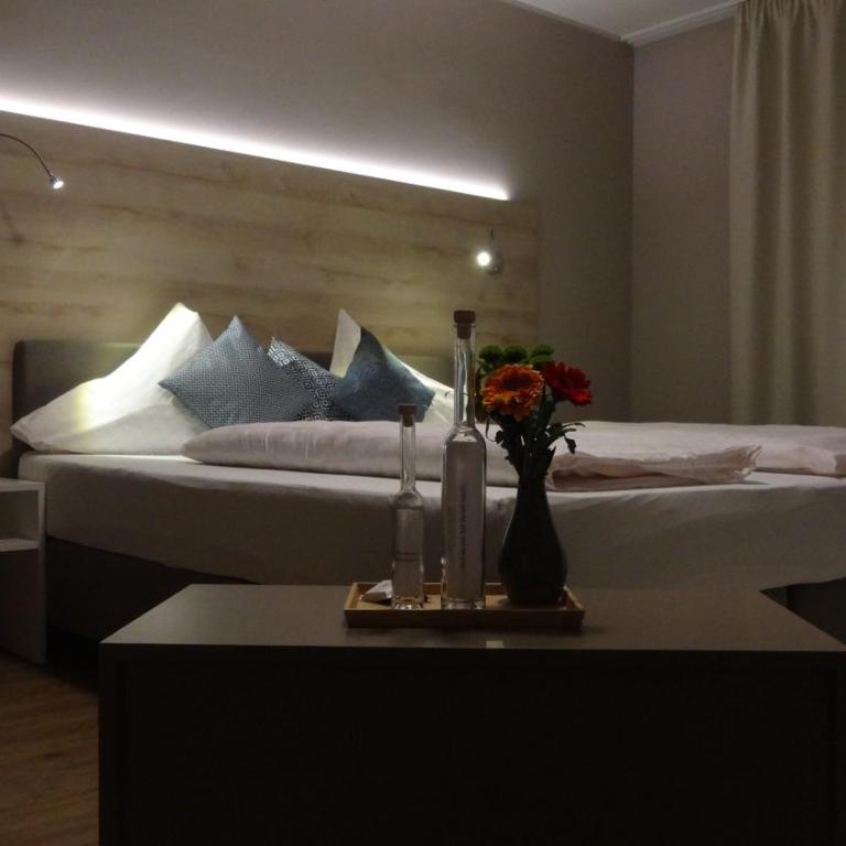Seegasthof Breineder - Familien & Seminarhotel - Classic Doppel-/Zweibettzimmer mit Balkon - 4