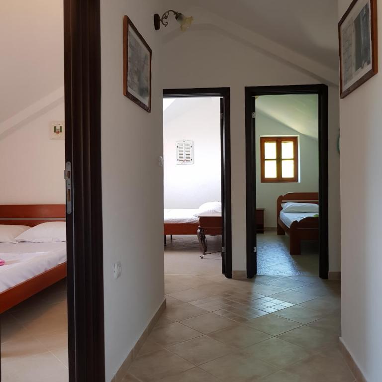 Casa Di Lukovic II - Vacation Home - 10