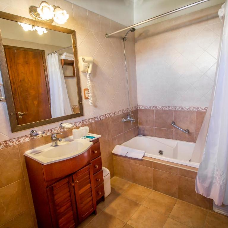 Hosteria Sirenuse - Habitación Doble Superior - 7