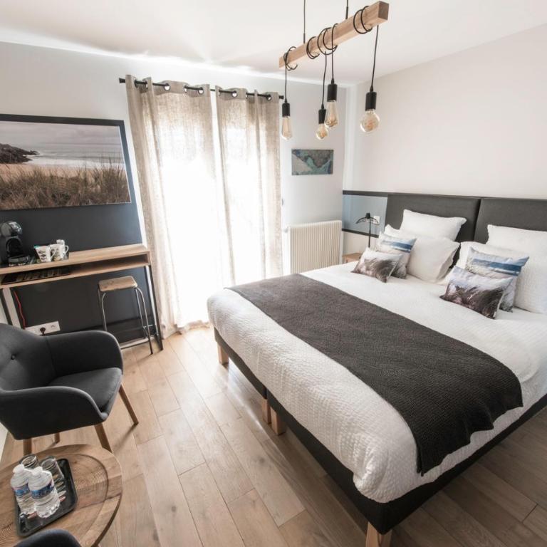 A l'Ombre des Pins - Chambre Lit King-Size - 4