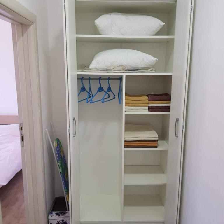 Apartments Ivanovic - Apartment - Ground Floor - 37