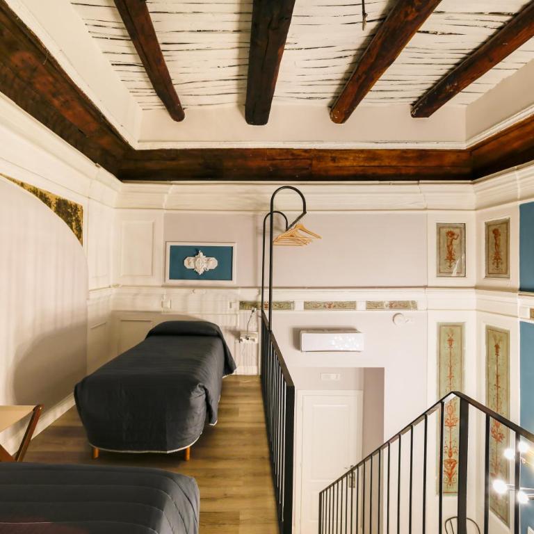 The Dante House by House In Naples - Camera Familiare Superior - 3