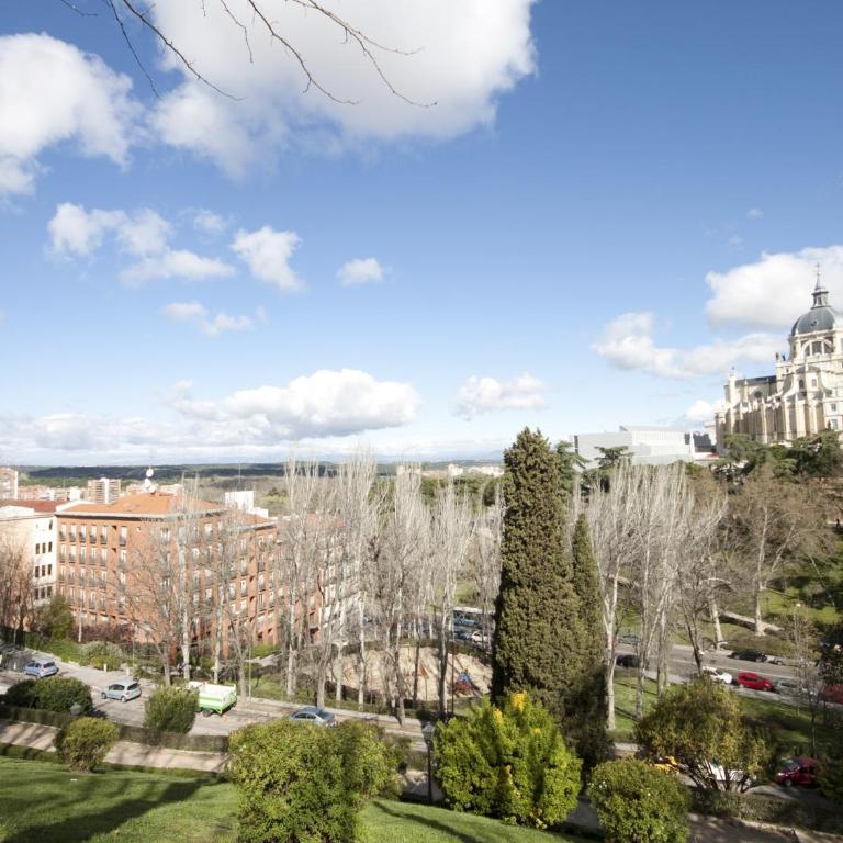 Flexliving Morería - monthly rentals & other non tourist stays only - One-Bedroom Apartment - 22