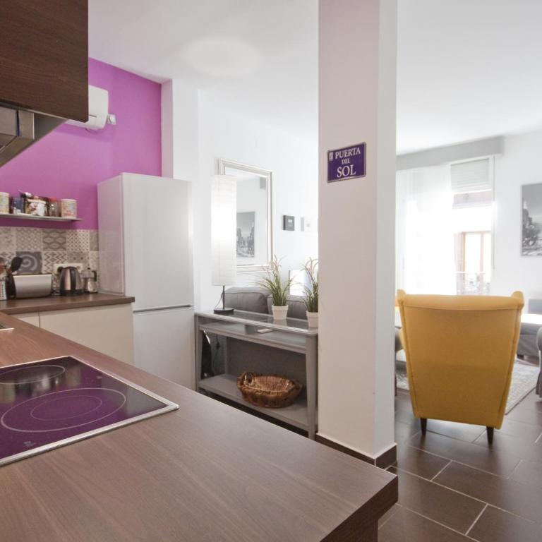 Enorme y acogedor piso en la puerta del sol - Apartamento - 2