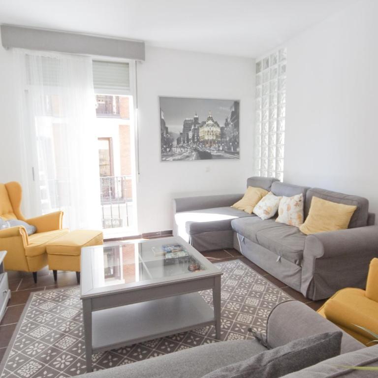 Enorme y acogedor piso en la puerta del sol - Apartamento - 12