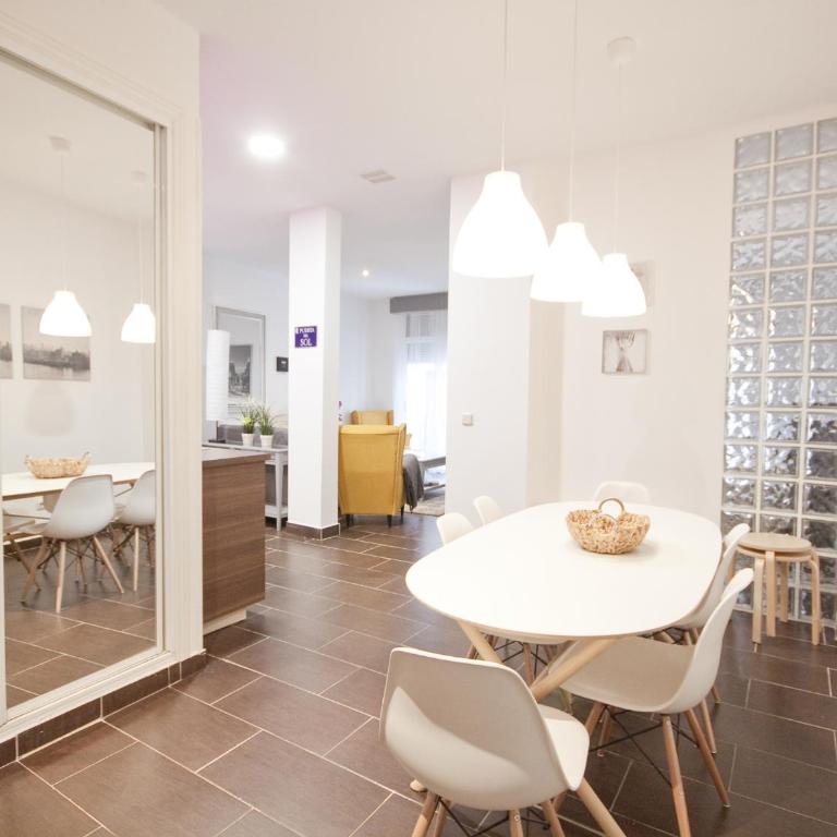 Enorme y acogedor piso en la puerta del sol - Apartamento - 14