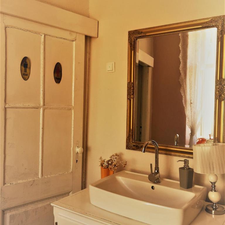 Hostel Musala - Double Room with Garden View - 5