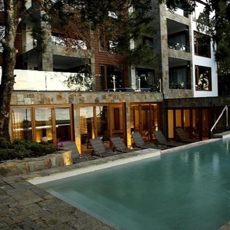 Hotel Playa Grande Suites - Suite with Lake View - 2