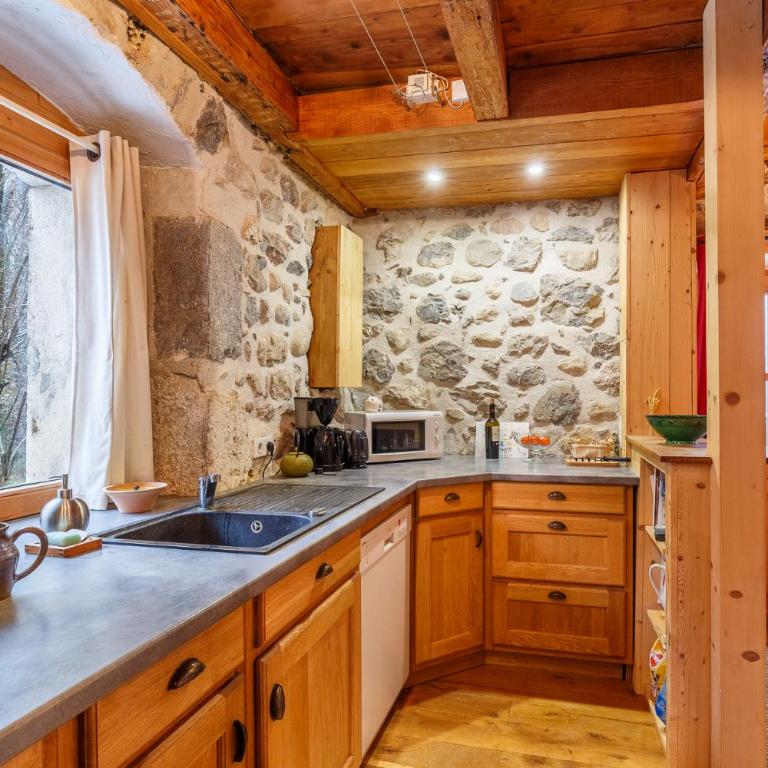 Maison de caractère dans la chartreuse - Maison de Vacances - 8