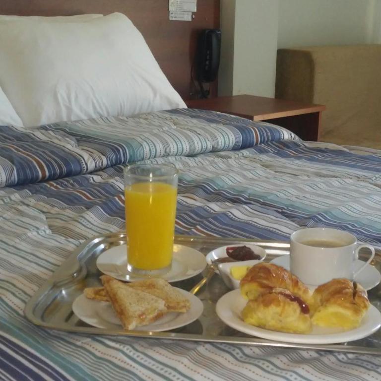 Madame Lynch Hotel Asuncion - Habitación Individual Deluxe con balcón - 5