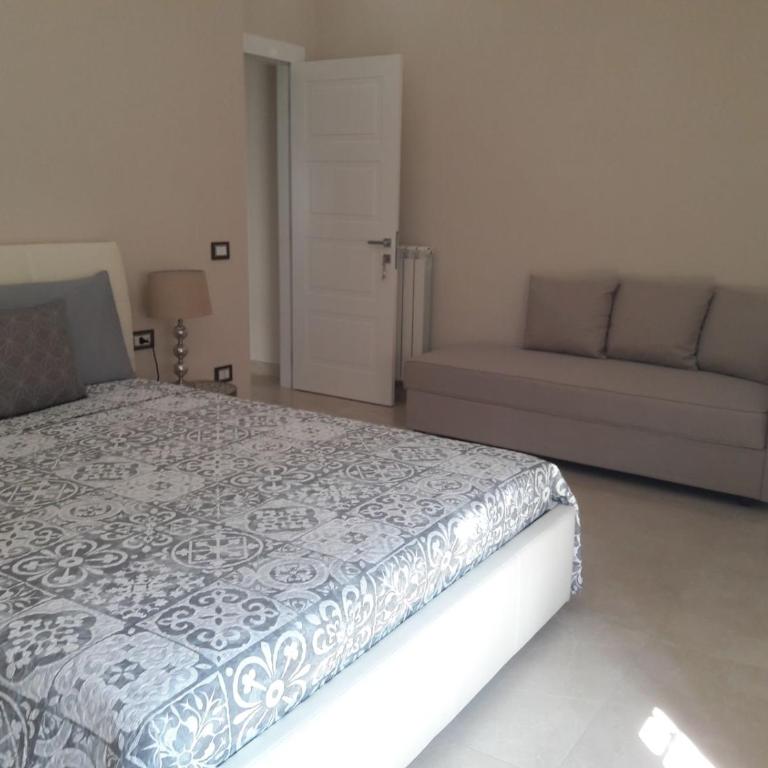 HomeAway Salerno - Suite con 2 Camere da Letto - 11