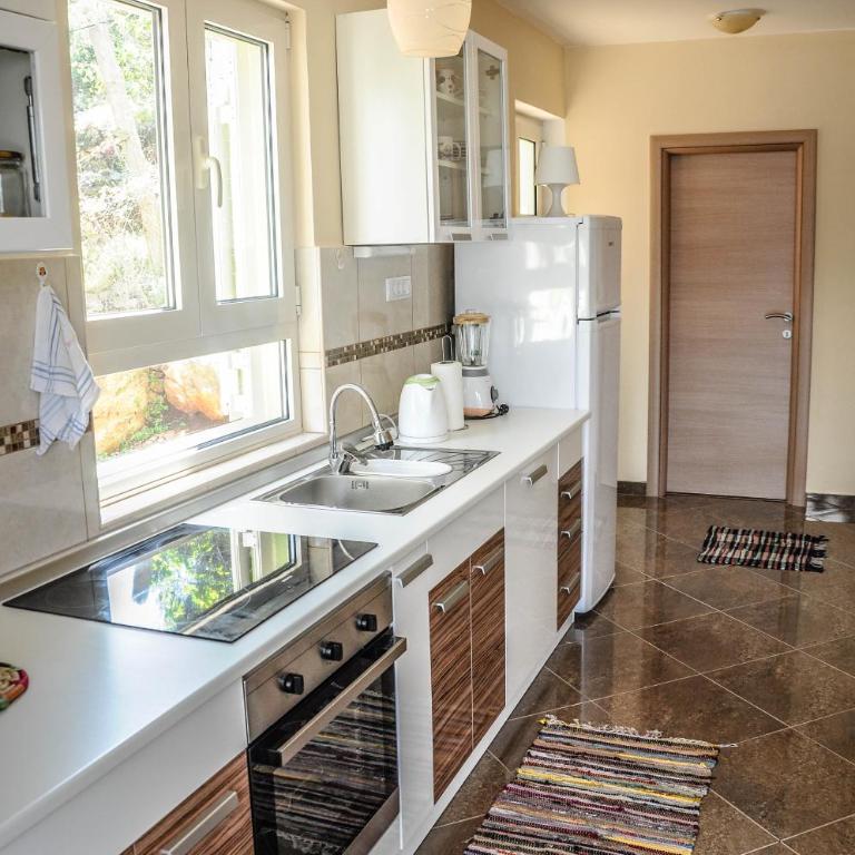 Luxury Apartment Maja - Apartment with Sea View - 6