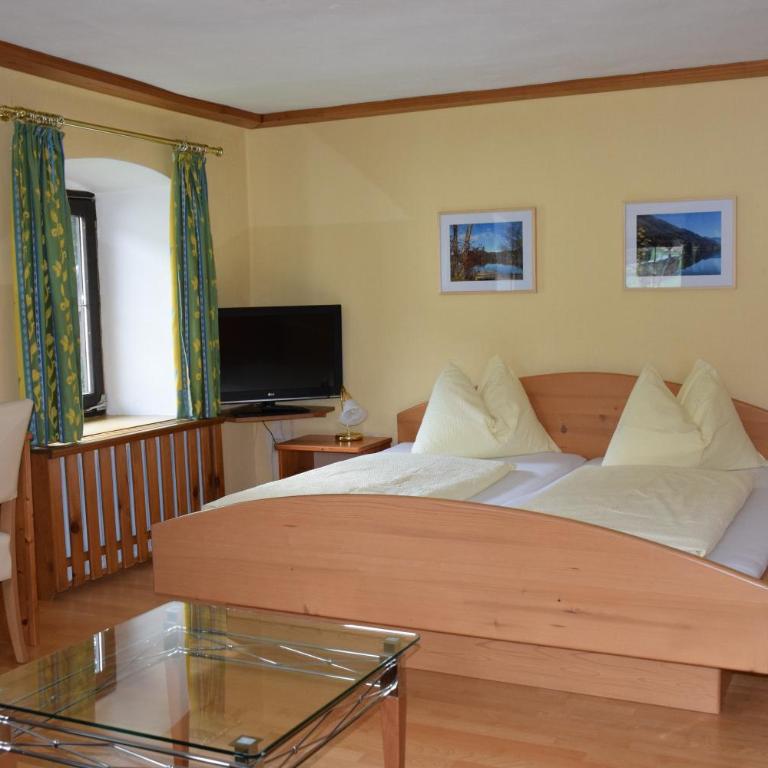 Pension Hohenau - Comfort Doppelzimmer - 2