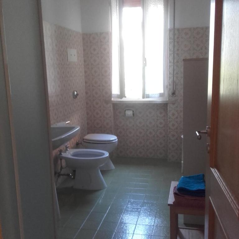 Casa Palmira - Appartamento con 2 Camere da Letto, Terrazza e Vista Lago - 44