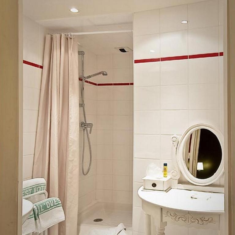 L'Ouest Hotel - Chambre Double avec Douche - 8