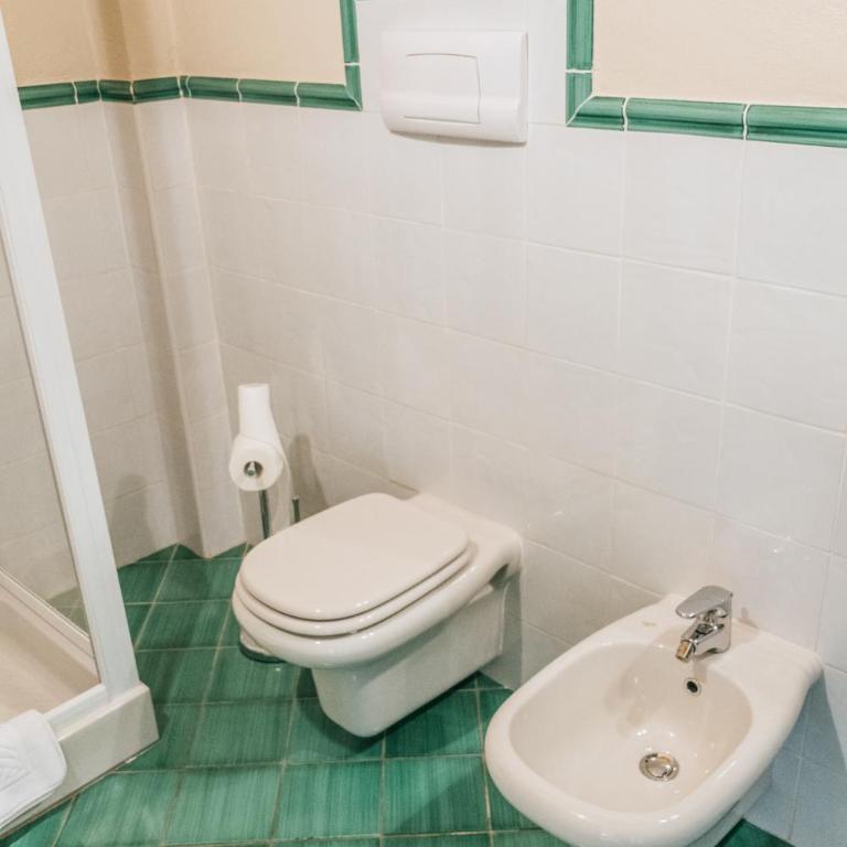Cascina Girolda - Appartamento Deluxe con 2 Camere da Letto e Vista Giardino - 12