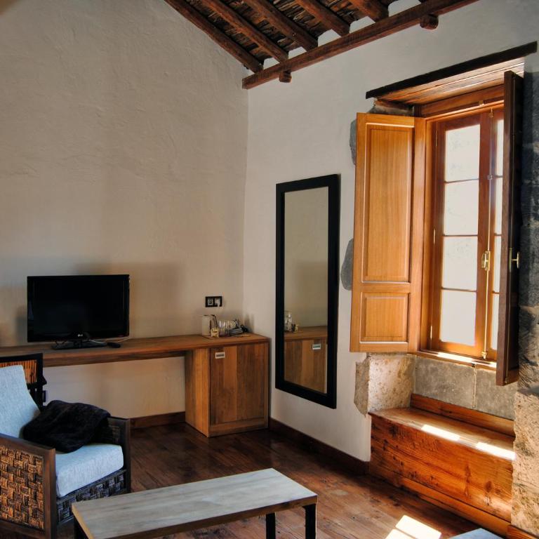 Hotel Rural El Mondalón - Habitación Doble Superior - 1 o 2 camas - 9