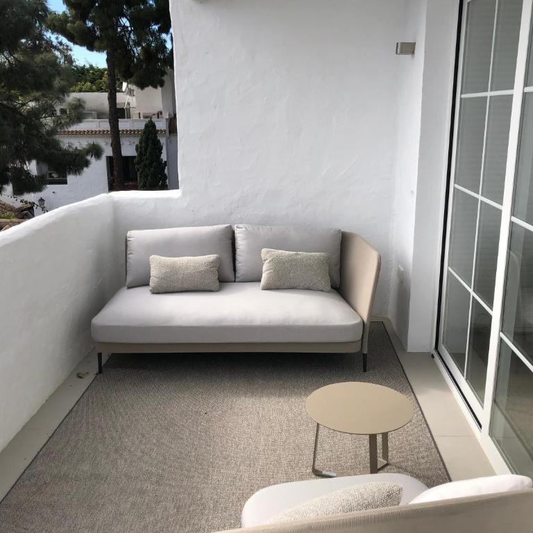 Modern Apartment Puente Romano - Apartamento - 28