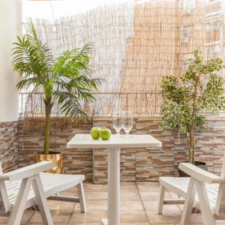 Atico Gran Terraza Triana - Apartment - 1
