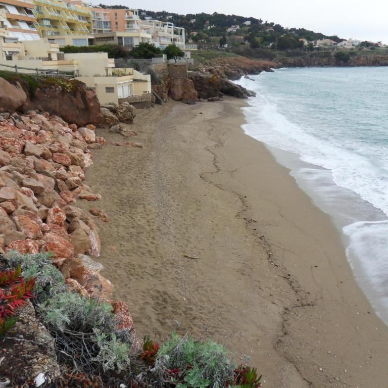 SETE BELLE MAISON DE VILLE 121 m2 A 2 mn DE LA PLAGE et SPA - Apartment mit 3 Schlafzimmern - 34