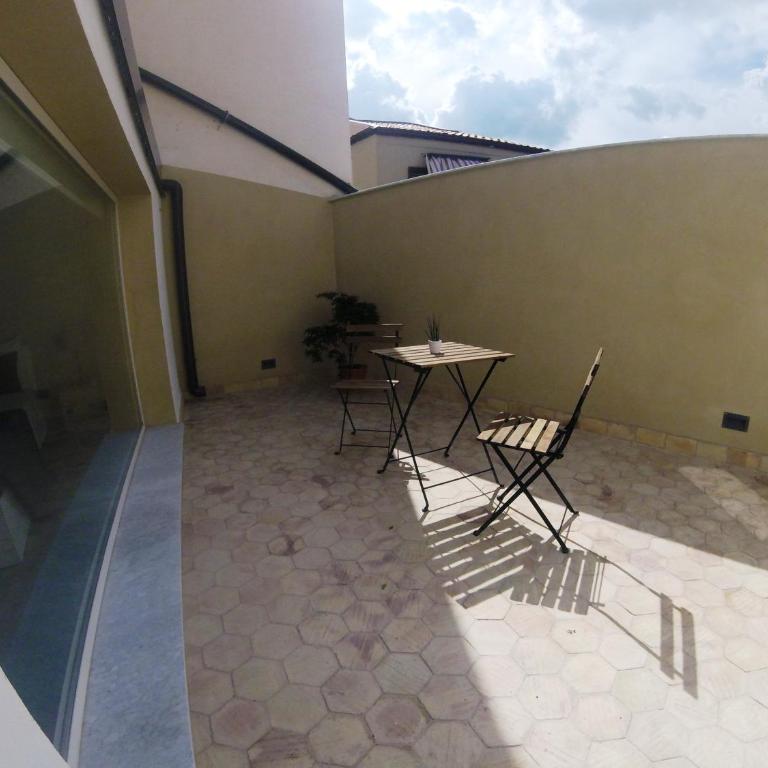 Kurò - Camera Tripla con Terrazza - 3