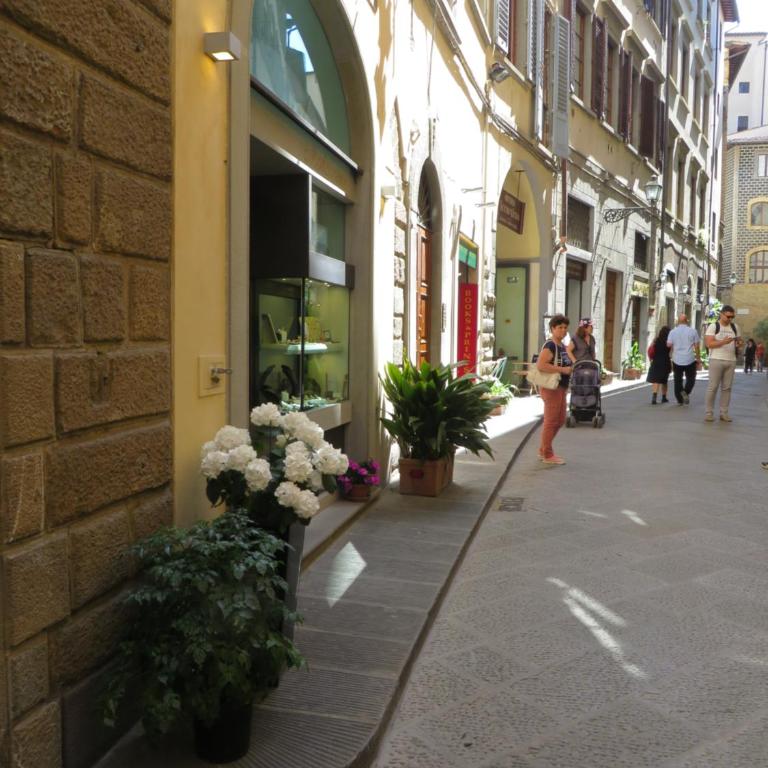 Vista su Palazzo Vecchio - Appartamento con 2 Camere da Letto - 2