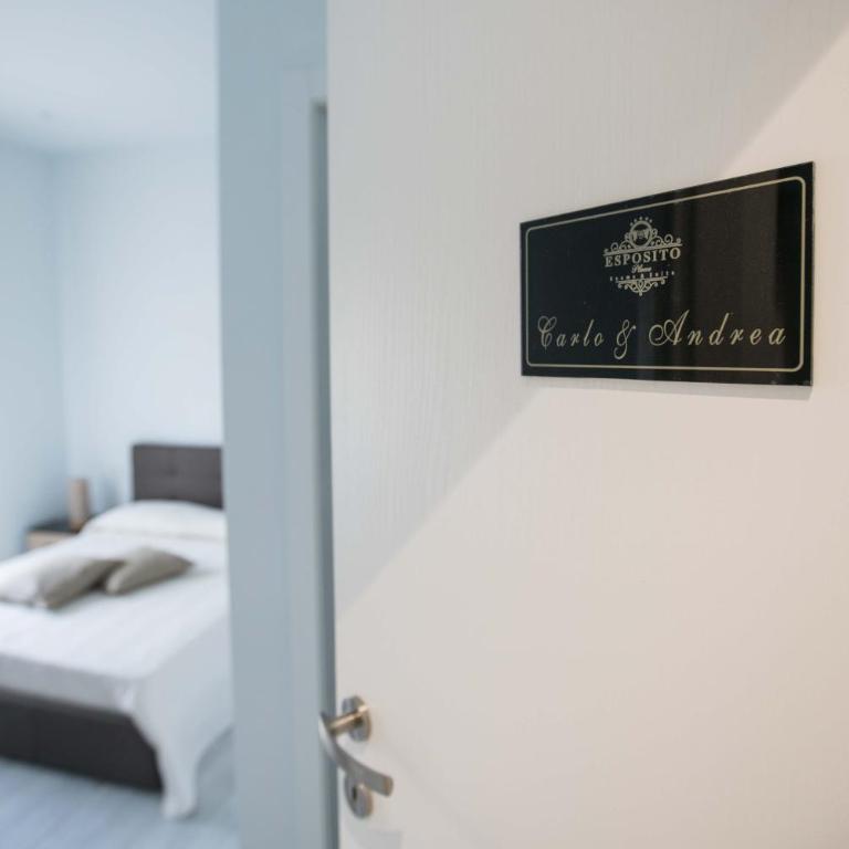 ESPOSITO PLAZA- ROOMS & SUITE - Camera Matrimoniale - 14