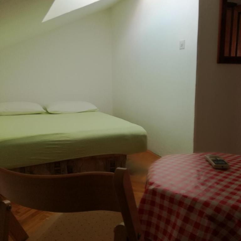 Djukanovic Apartments - Two-Bedroom Apartment - 17