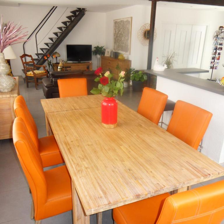 SETE BELLE MAISON DE VILLE 121 m2 A 2 mn DE LA PLAGE et SPA - Apartment mit 3 Schlafzimmern - 3