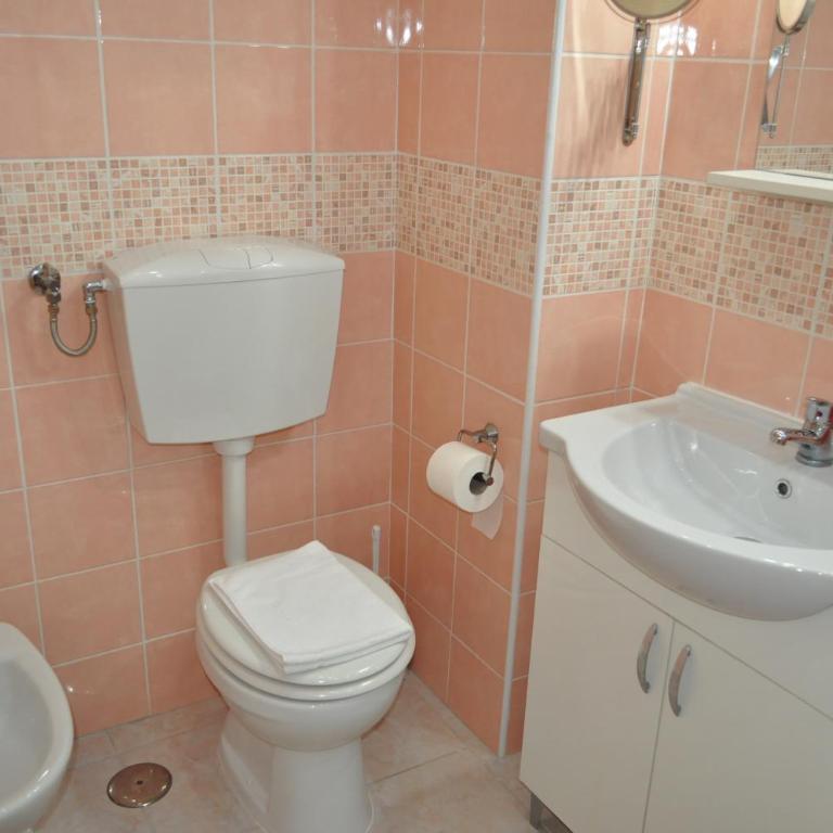 7 Contrade - Camera Tripla con Bagno Privato - 17