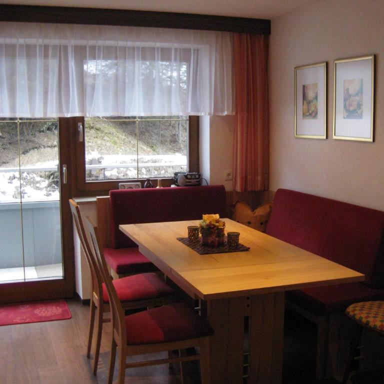 Apart Kathrin - Apartment mit 3 Schlafzimmern und Balkon - 8