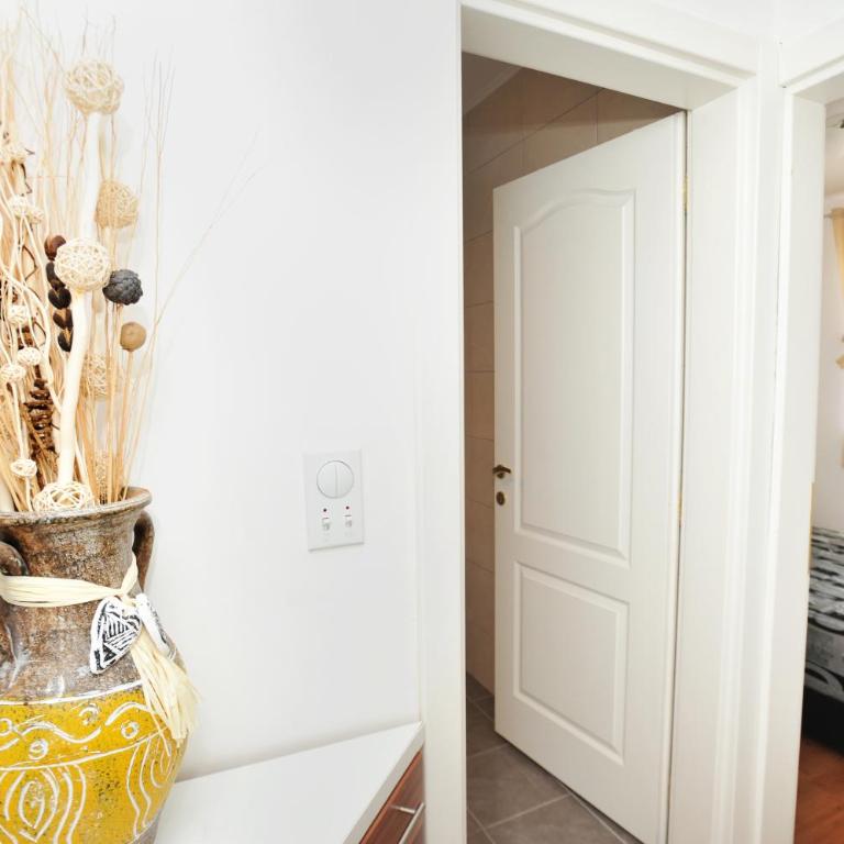 Apartman ANNA Đenovići - Apartment - 14