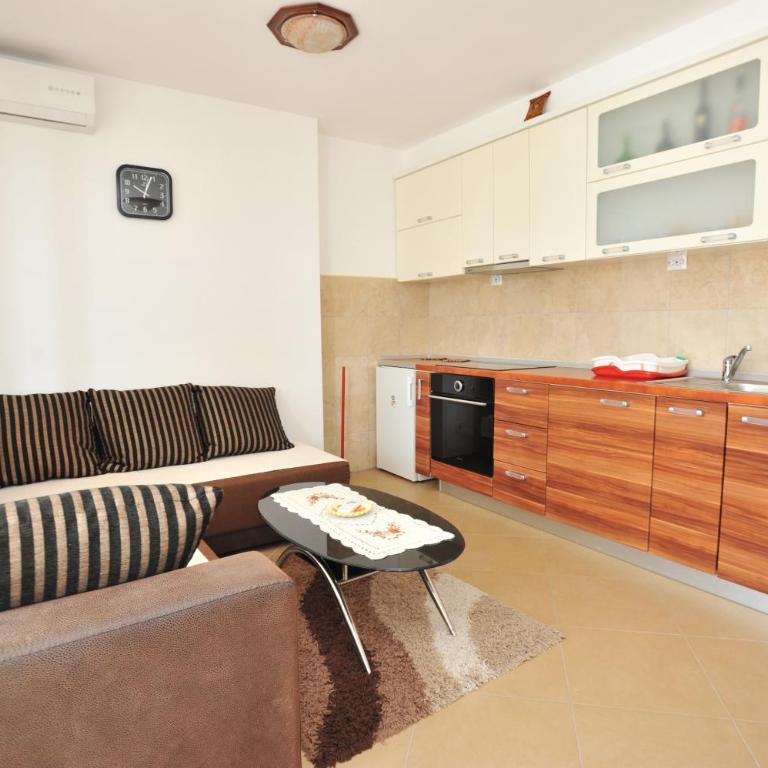 Apartman ANNA Đenovići - Apartment - 9