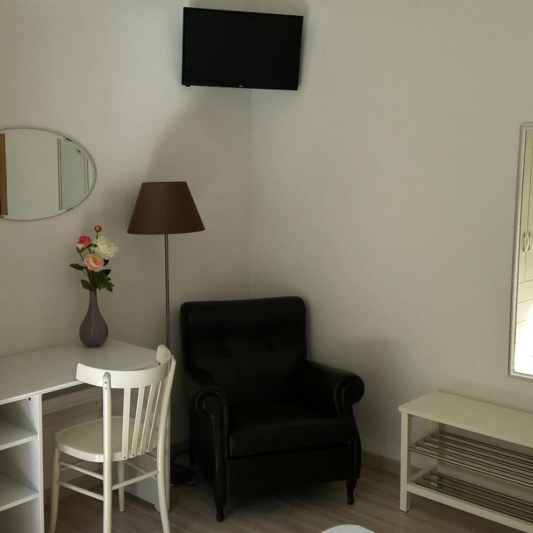 Casa Ferrari Monica - Appartamento con 2 Camere da Letto - 25