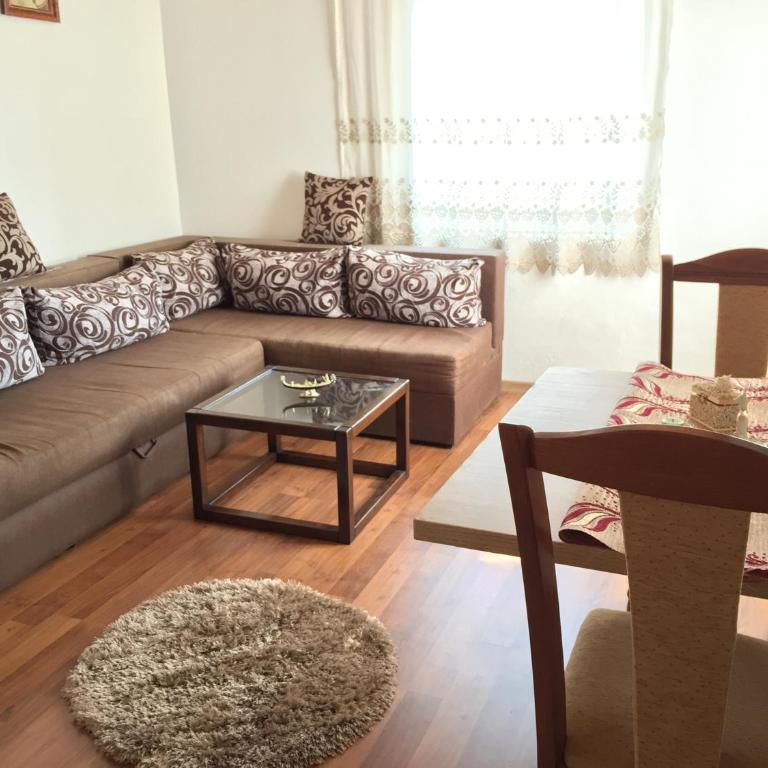 Guesthouse Maritimo - Family Room with Sea View - 14