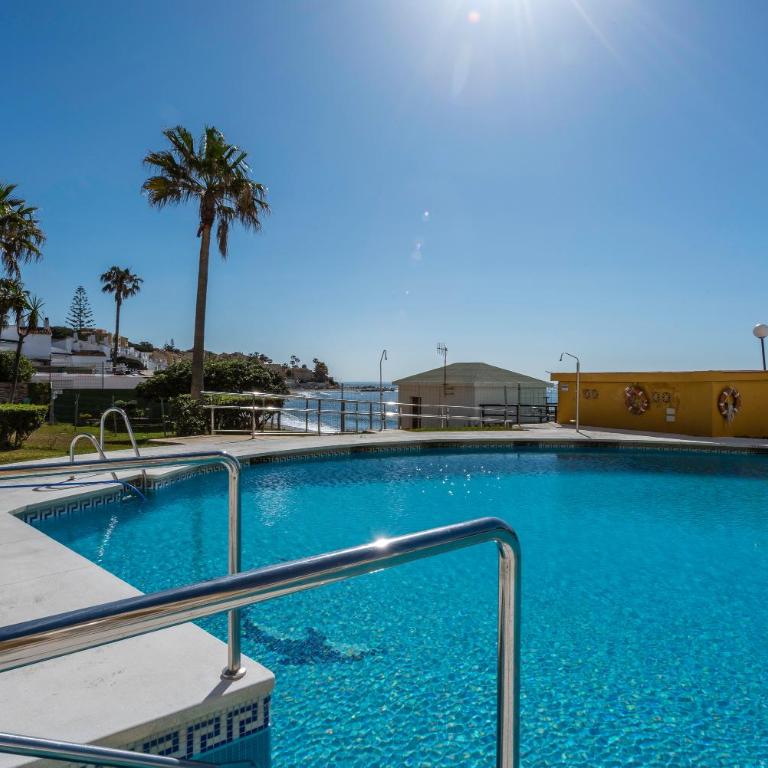 Nest Studio Playa Alhamar - Apartamento - 13