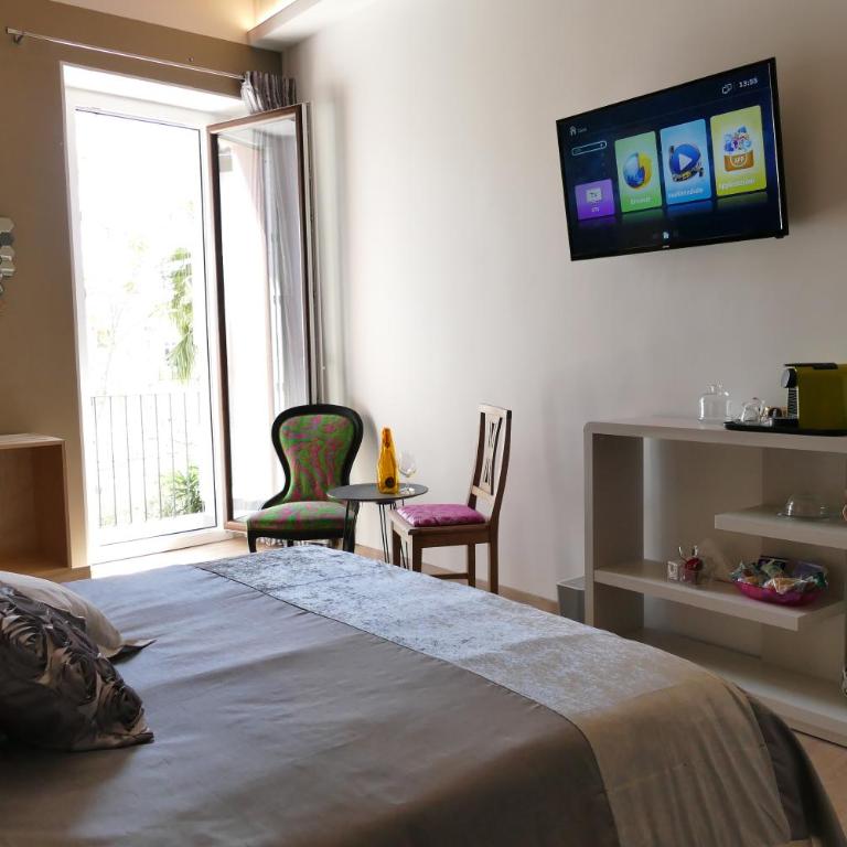 MYO Cagliari Charming House - Deluxe Double Room - 5