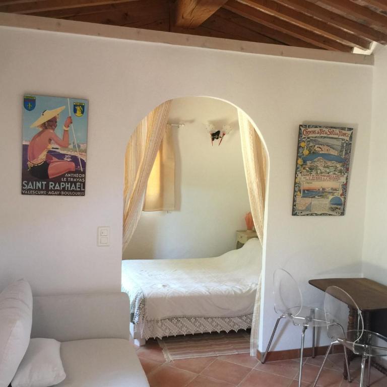 La Maison des Oliviers - Doppelzimmer mit Gartenblick - 10