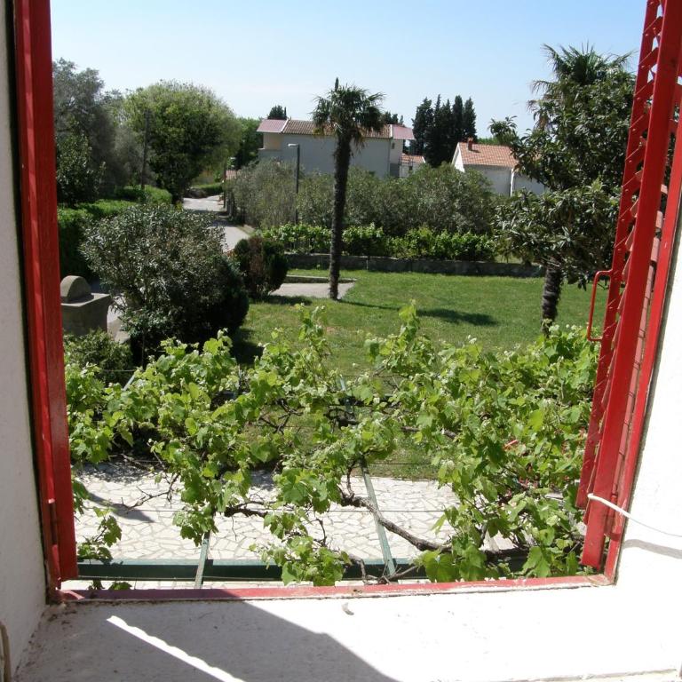 Stone House in Buljarica - Two-Bedroom House - 10