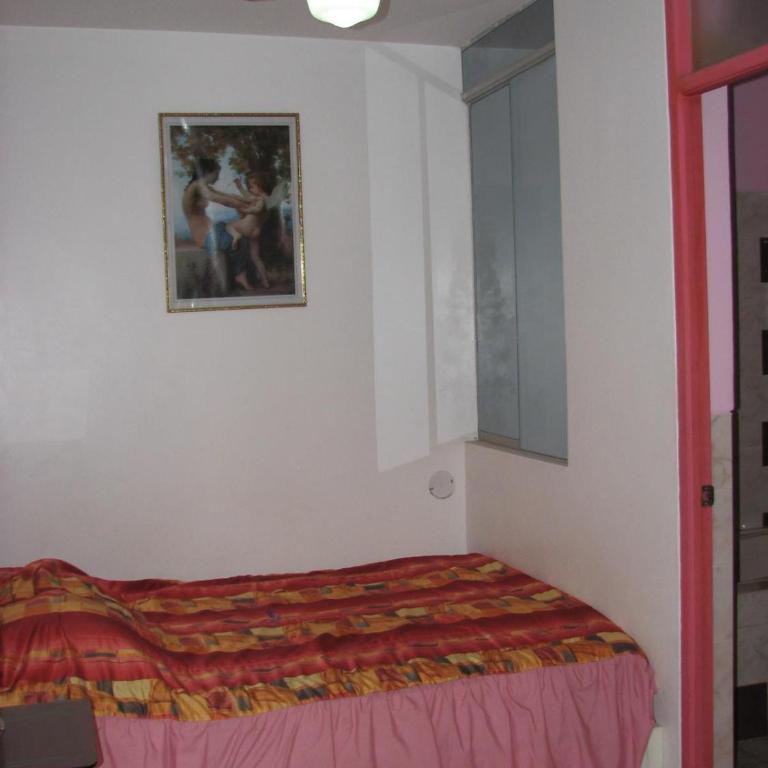 Hospedaje Harjeny - Double Room with Private Bathroom - 14