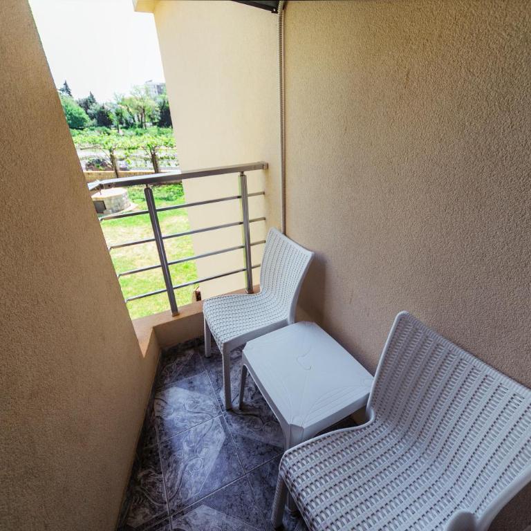 Villa Jadran Apartments - One-Bedroom Apartment - 2