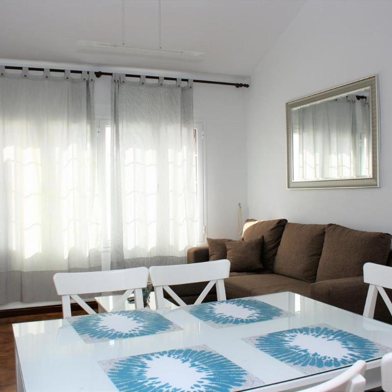 Villa Corona Roses - Two-Bedroom Villa with Private Pool - 3