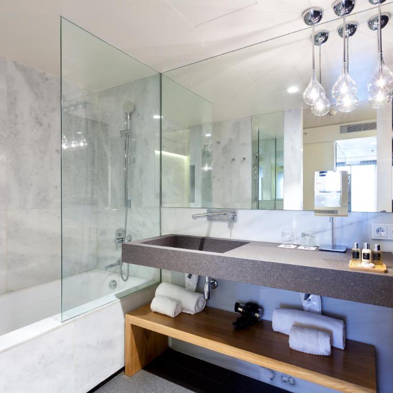 Hotel Royal Passeig de Gracia - Superior Triple Room - 3