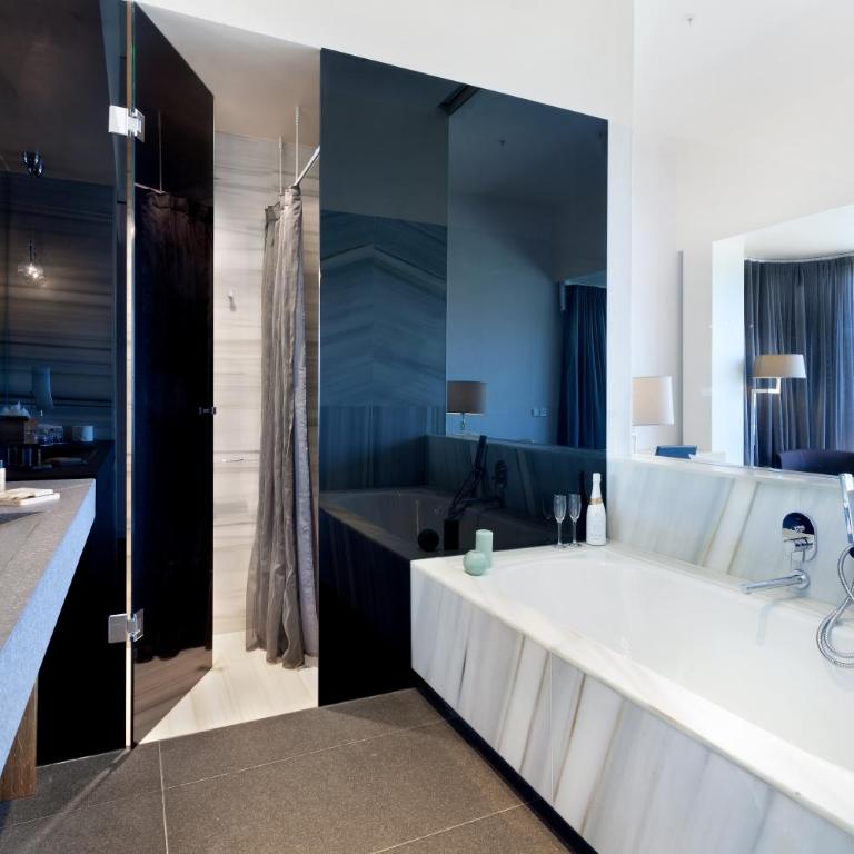 Hotel Royal Passeig de Gracia - Deluxe Double Room with Terrace - 4