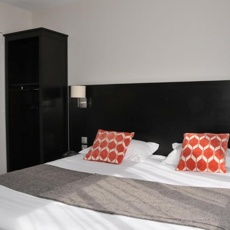 Kyriad - Caen Centre - Chambre Double Confort - 9