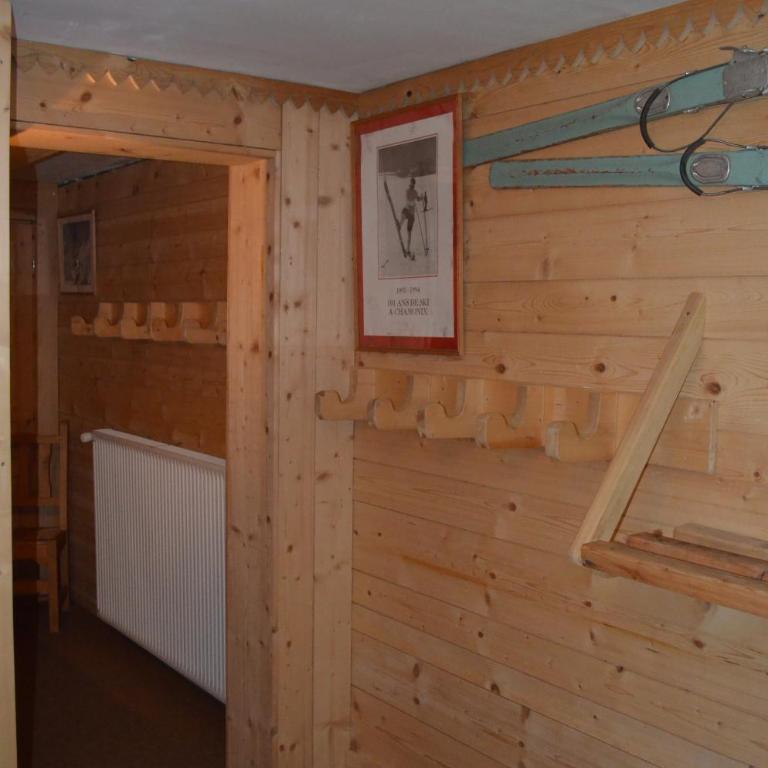 Chalet Altitude 1057 - Chalet 4 Chambres (8 Adultes) - 45