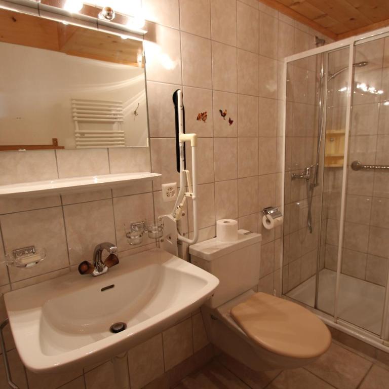 B&B Le Berceau - Camera Doppia con Letti Singoli con Bagno Privato - 4