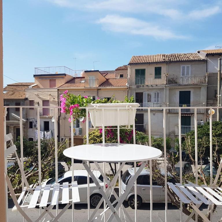 Don Ugo Luxury Rooms - Deluxe Junior Suite with Balcony - 2